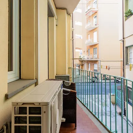 Apartamento Hostdomus - Airone *