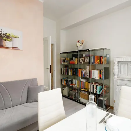 Hostdomus - Airone Apartamento Alassio